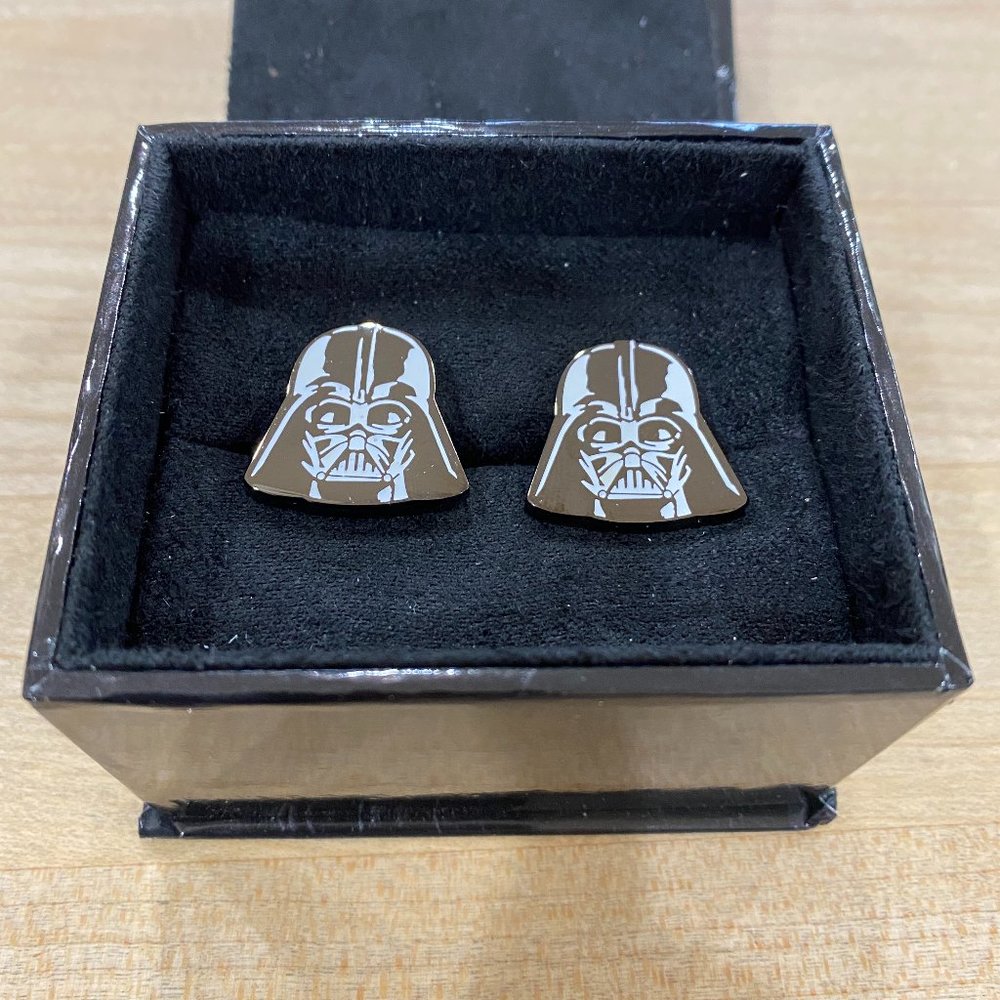 DARTH VADER - STAR WARS Disney: 40th Anniversary Cuff Links Genuine - NEW IN BOX